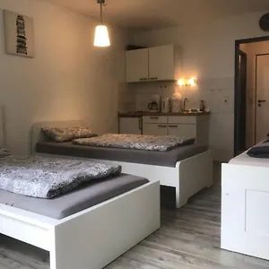  Apartment Feel